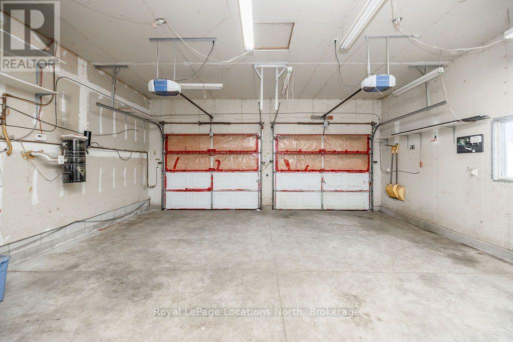83 CROCUS DRIVE - Image 27