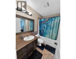 8914 71 Avenue, Grande Prairie, AB T8X0E1 Photo 12