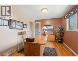 Family room - 252072 Township Road 431a, Rural Ponoka County, AB T4J1R1 Photo 22