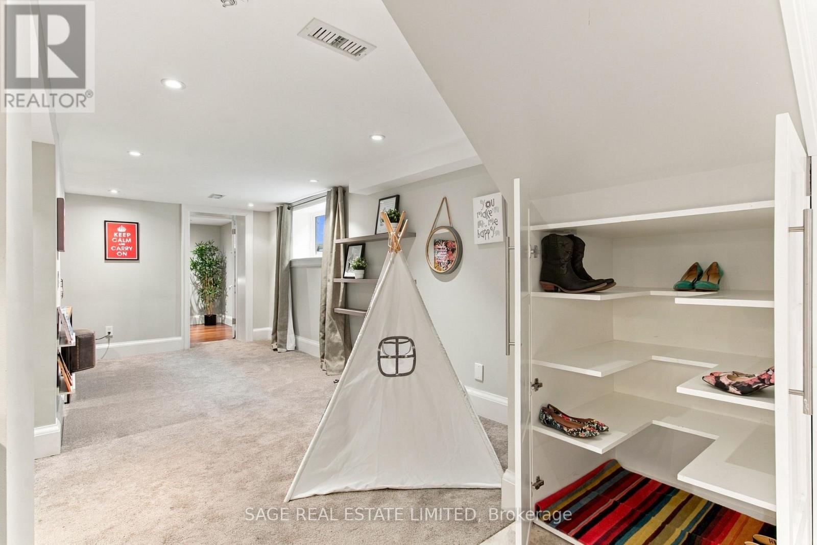 106 TIAGO AVENUE - Image 39