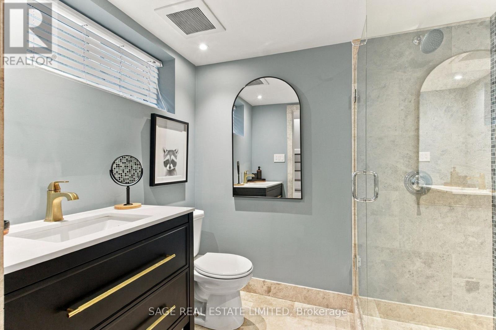 106 TIAGO AVENUE - Image 40
