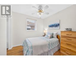 140 Willow Lane, Newmarket, ON L3Y4J3 Photo 13