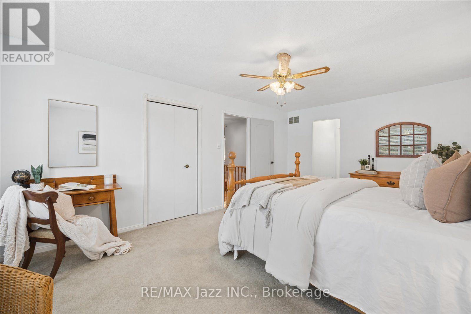 28 JUBILEE COURT - 11