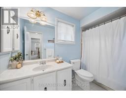 28 Jubilee Court, Whitby, ON L1N6R3 Photo 12
