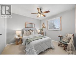 28 Jubilee Court, Whitby, ON L1N6R3 Photo 13