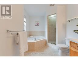 756 Karlsfeld Road, Waterloo, ON N2T2X2 Photo 47