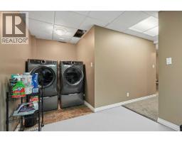 47 N 1 Street E, Magrath, AB T0K1J0 Photo 34
