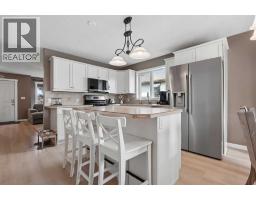 Primary Bedroom - 47 N 1 Street E, Magrath, AB T0K1J0 Photo 9