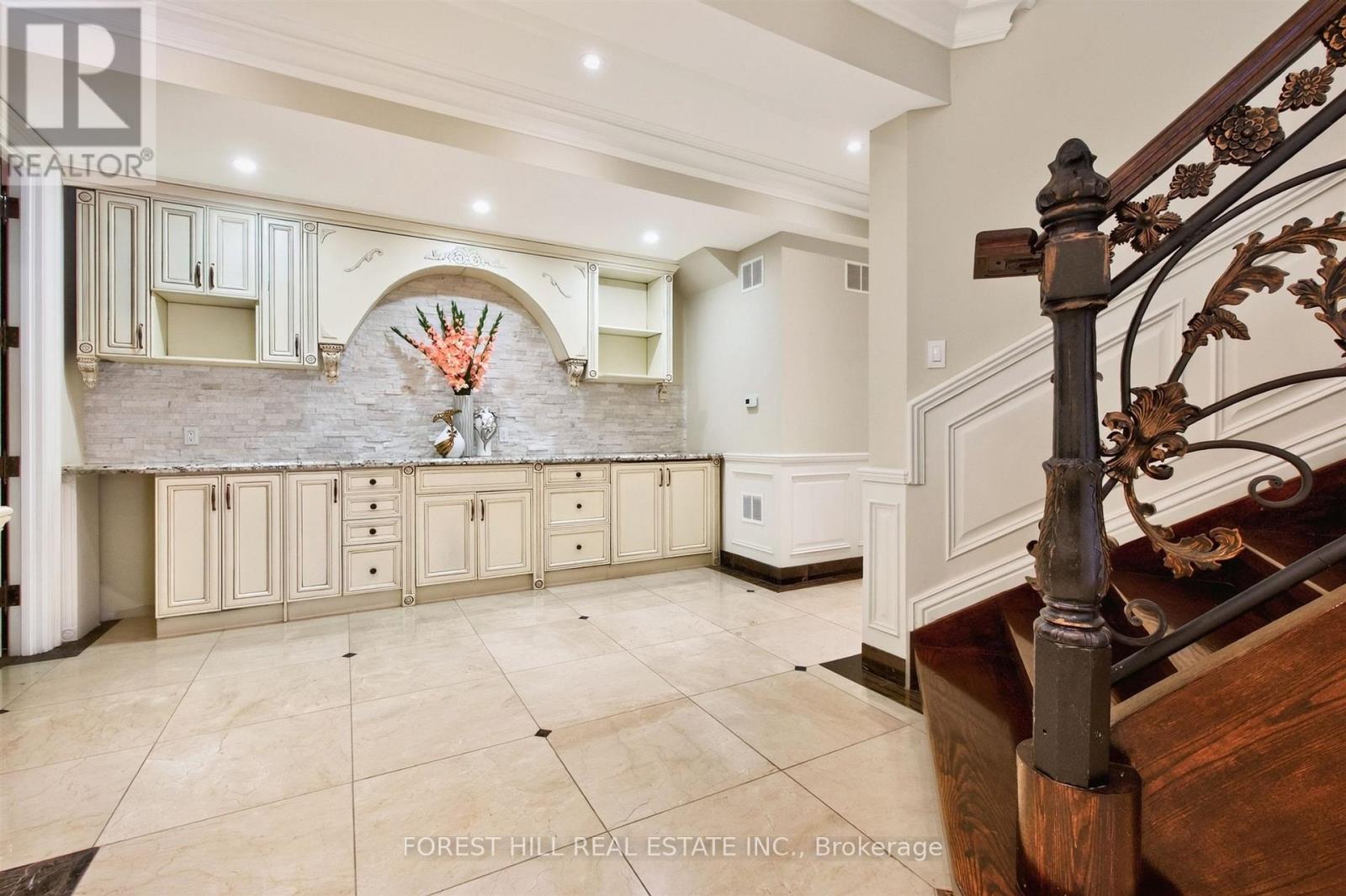 4 Fifeshire Road, Toronto, ON photo 37