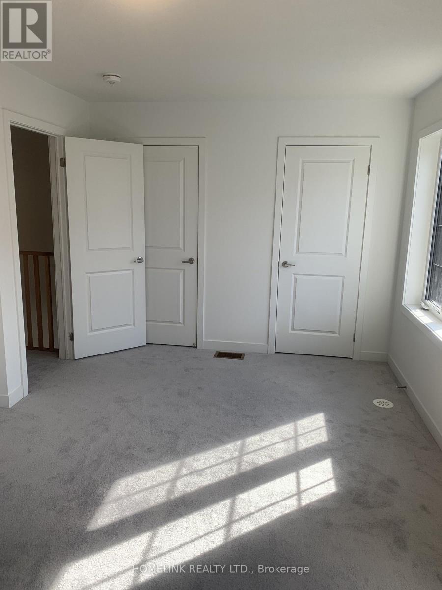 51 SELFRIDGE WAY - 11