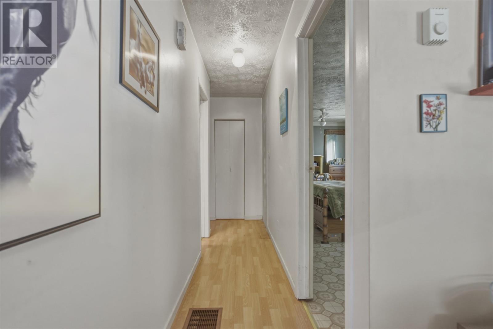 23 James ST - Image 10