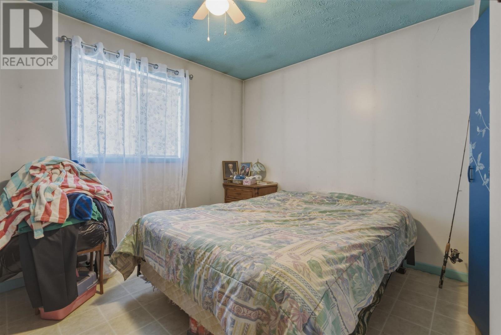 23 James ST - 13