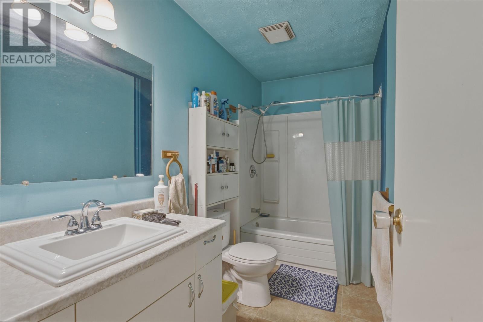 23 James ST - 15