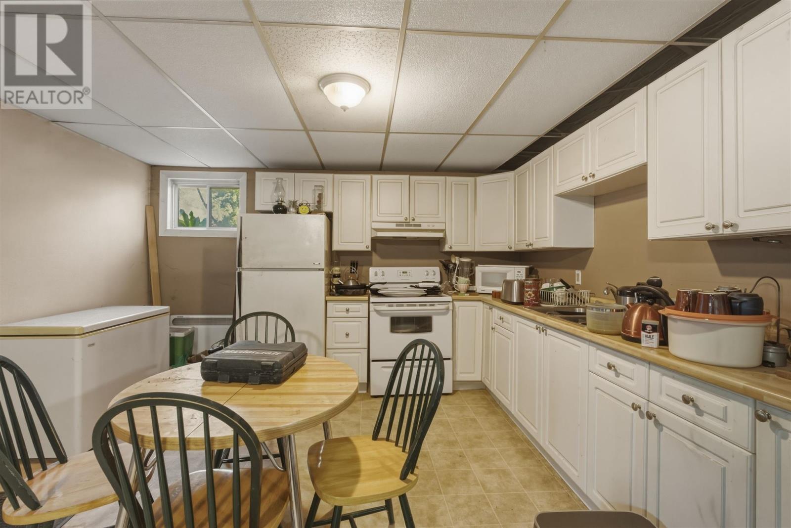 23 James ST - Image 20