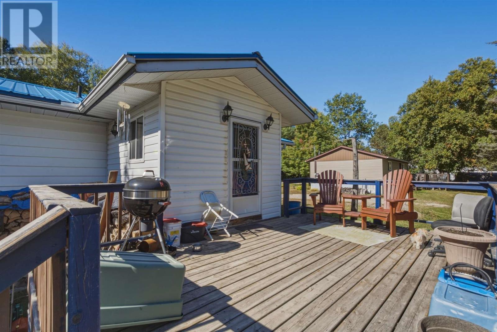 23 James ST - Image 28
