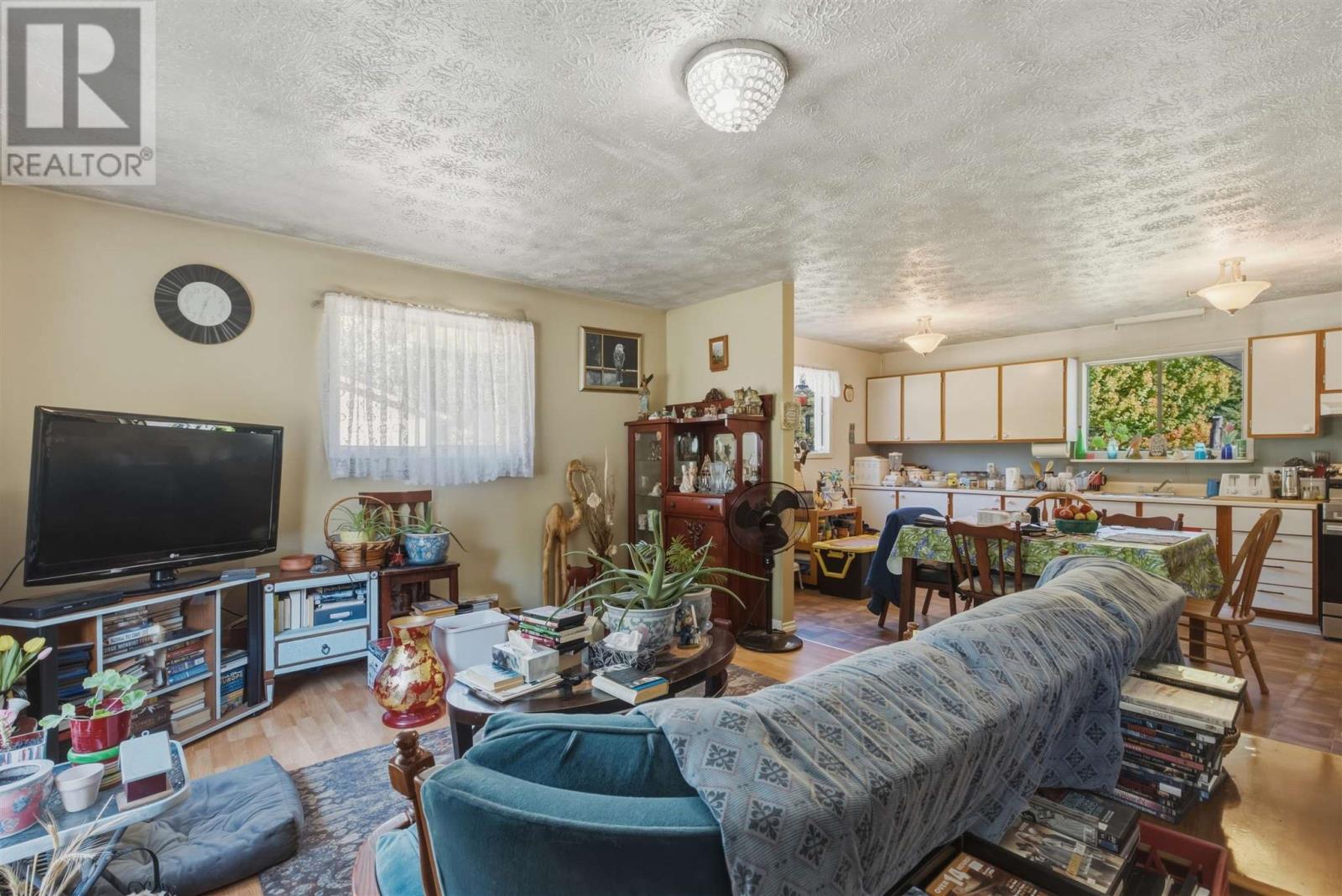 23 James ST - 4