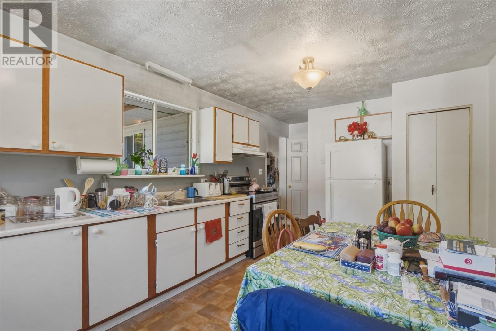 23 James ST - 9