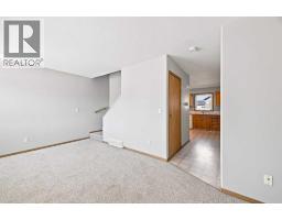 Bedroom - 28 Terrace Heights Drive, Lacombe, AB T4L2L8 Photo 6