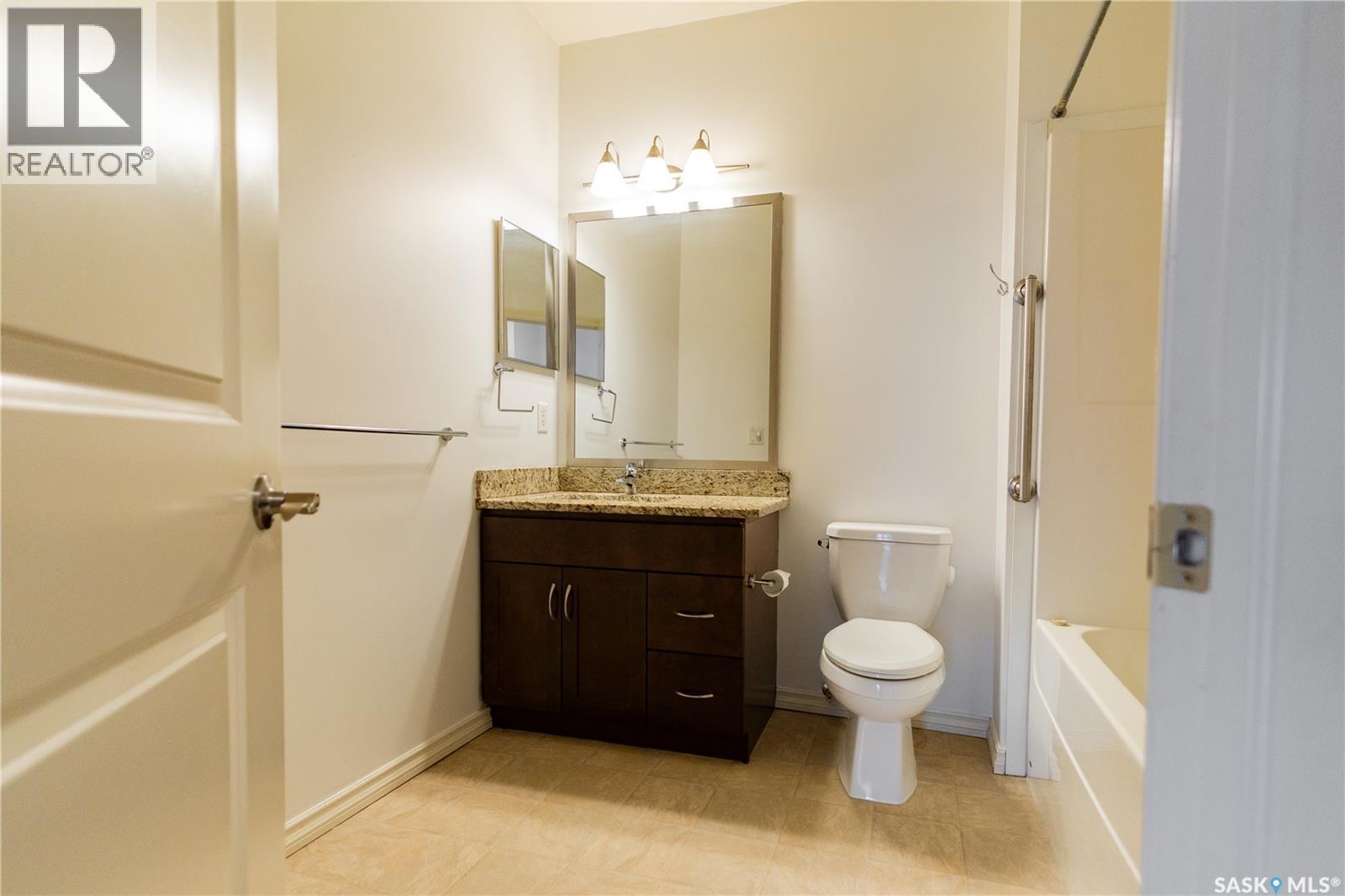 211 2150 HESELTINE ROAD, Regina — photo 21