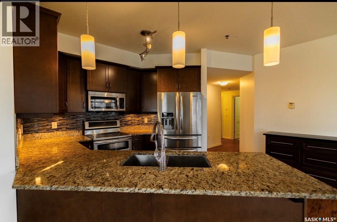 #211 2150 HESELTINE ROAD - 8