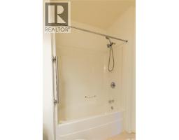 211 2150 Heseltine Road, Regina, SK S4V1L1 Photo 22