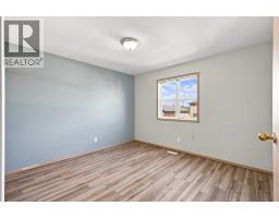 28 Terrace Heights Drive, Lacombe, AB T4L2L8 Photo 15