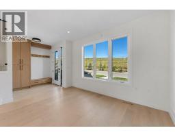 2121 Mackay Road NW - photo 3