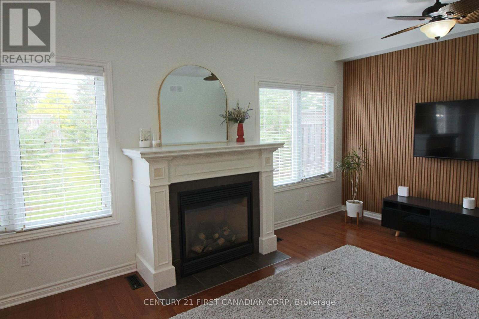 #6 458 BLUE JAY DRIVE - Image 16