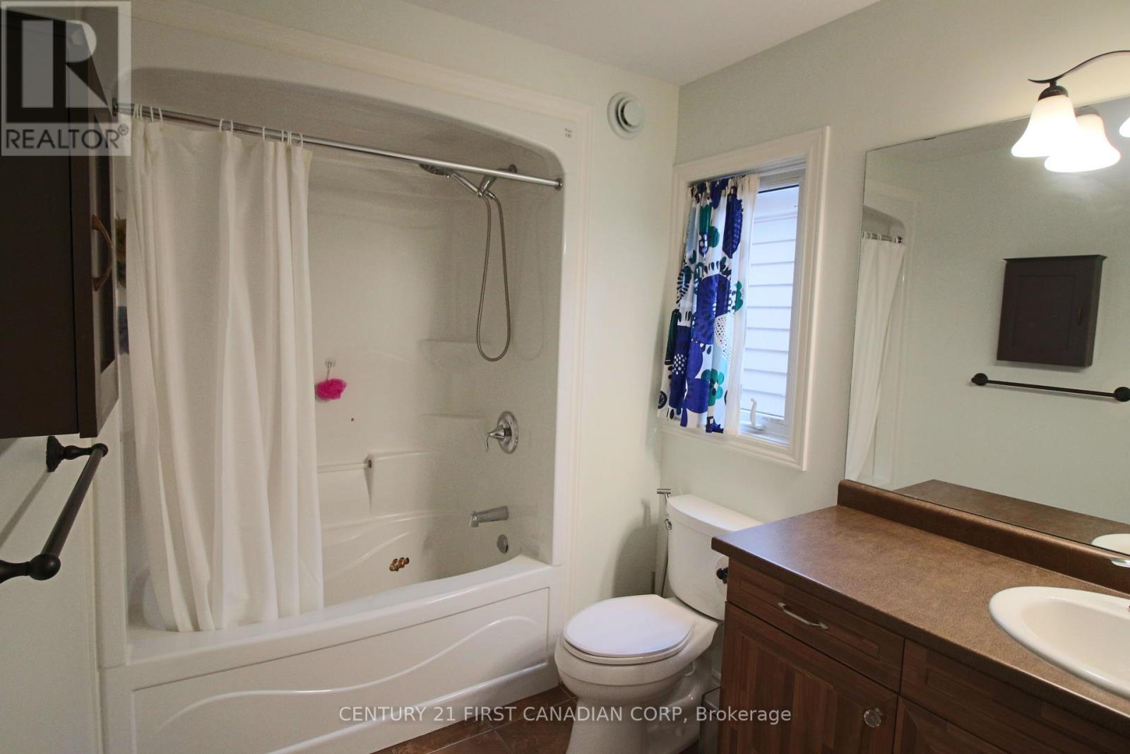 #6 458 BLUE JAY DRIVE - Image 26