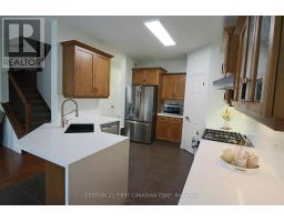 Playroom - 6 - 458 Blue Jay Drive, London North, ON N5X0E4 Photo 11