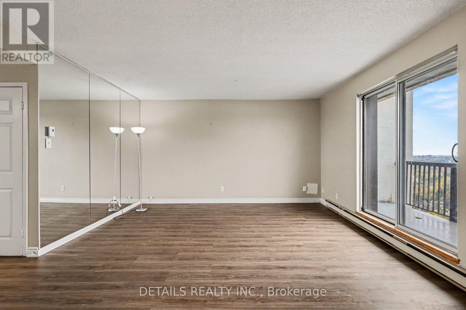 PH-4 900 DYNES ROAD - Image 10