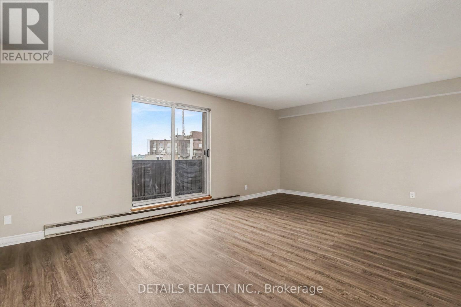 PH-4 900 DYNES ROAD - Image 11