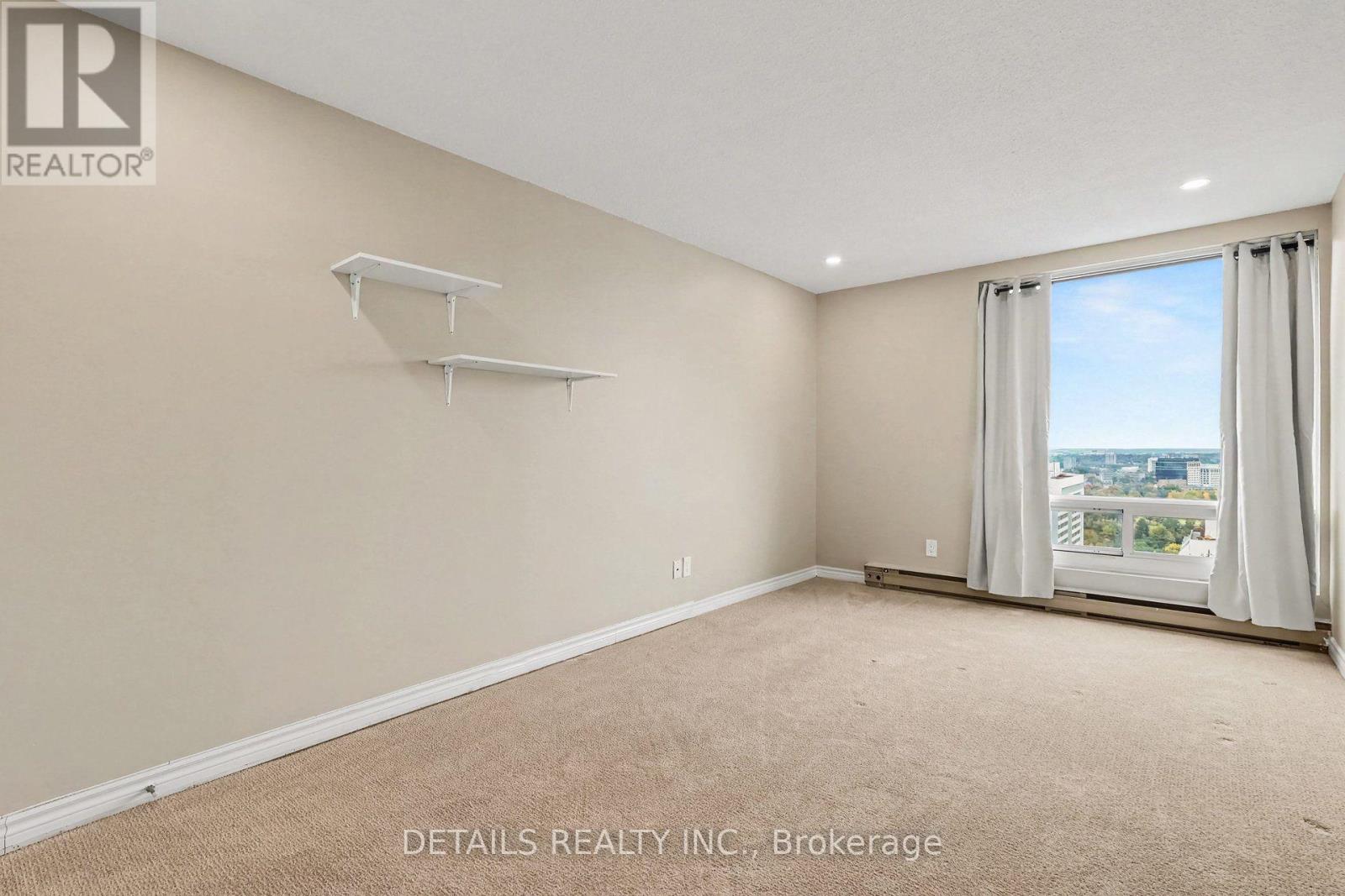 PH-4 900 DYNES ROAD - Image 17