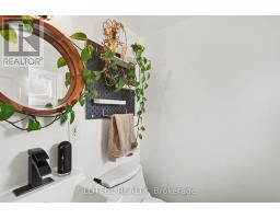 2226 Saunderson Drive, Ottawa, ON K1G2G4 Photo 14