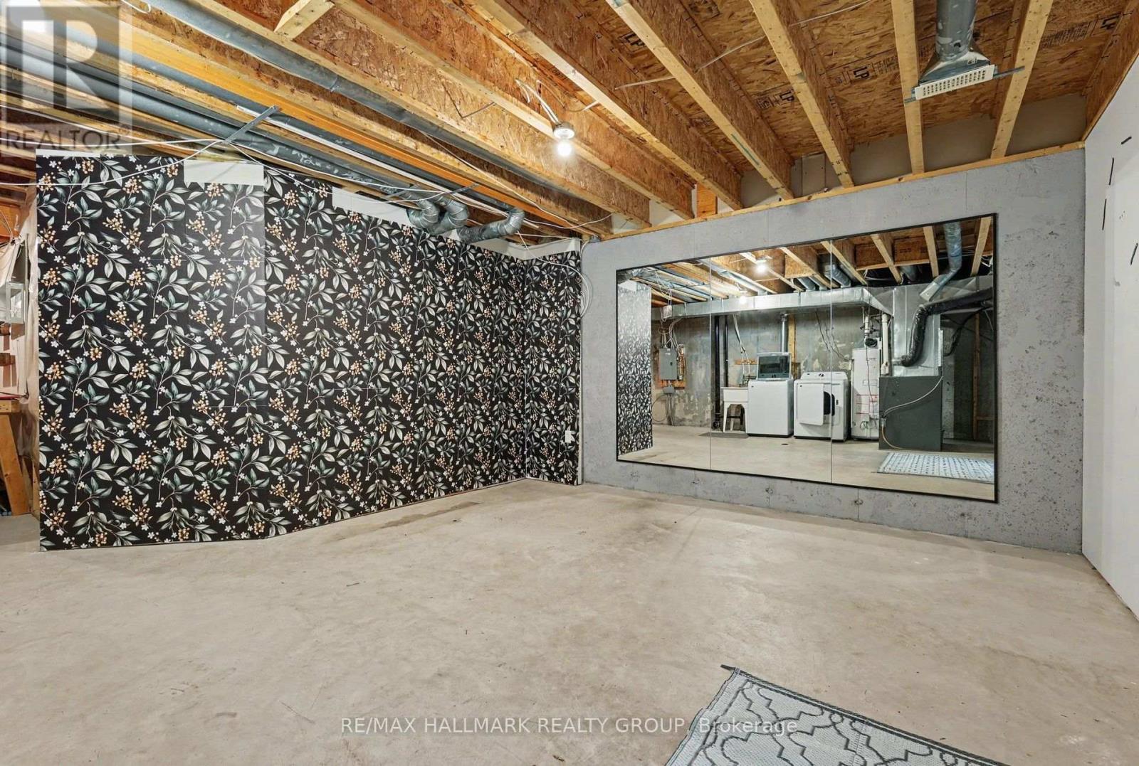 410 SULTAN STREET - 30