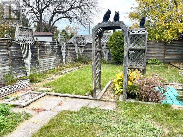 72 BURRISS STREET NW - 36