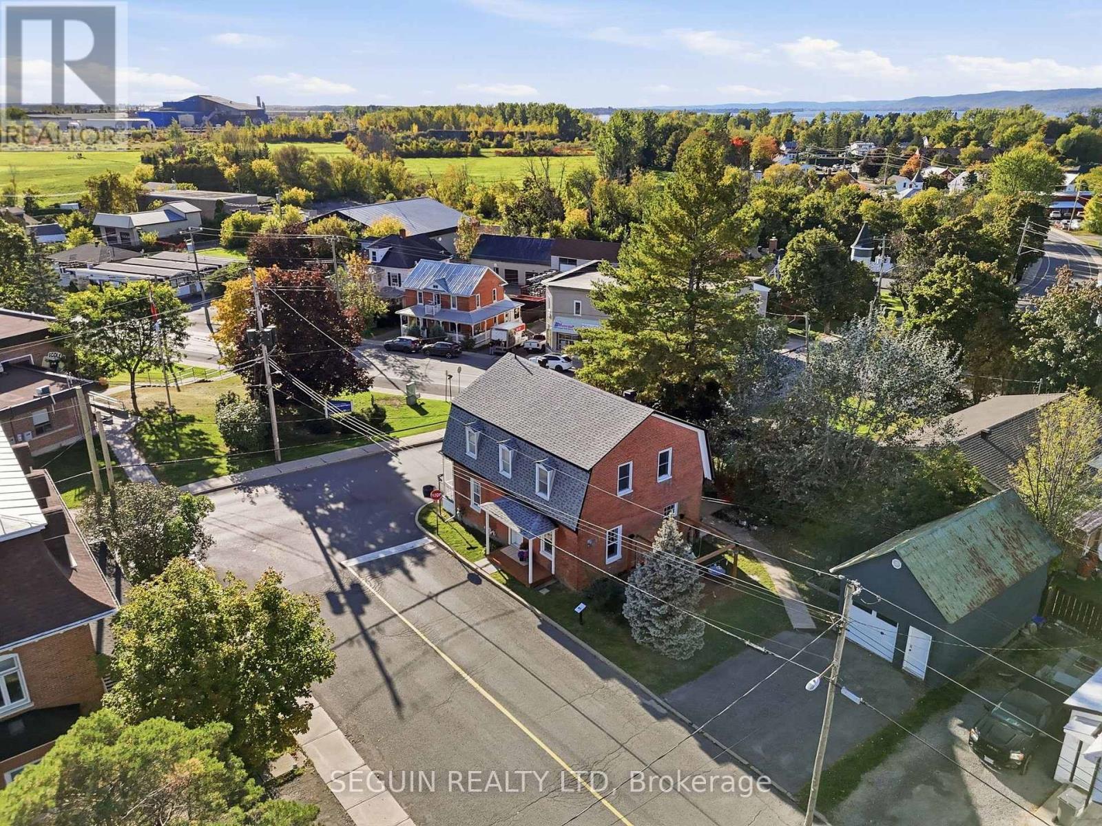 31 JOHN STREET - 34