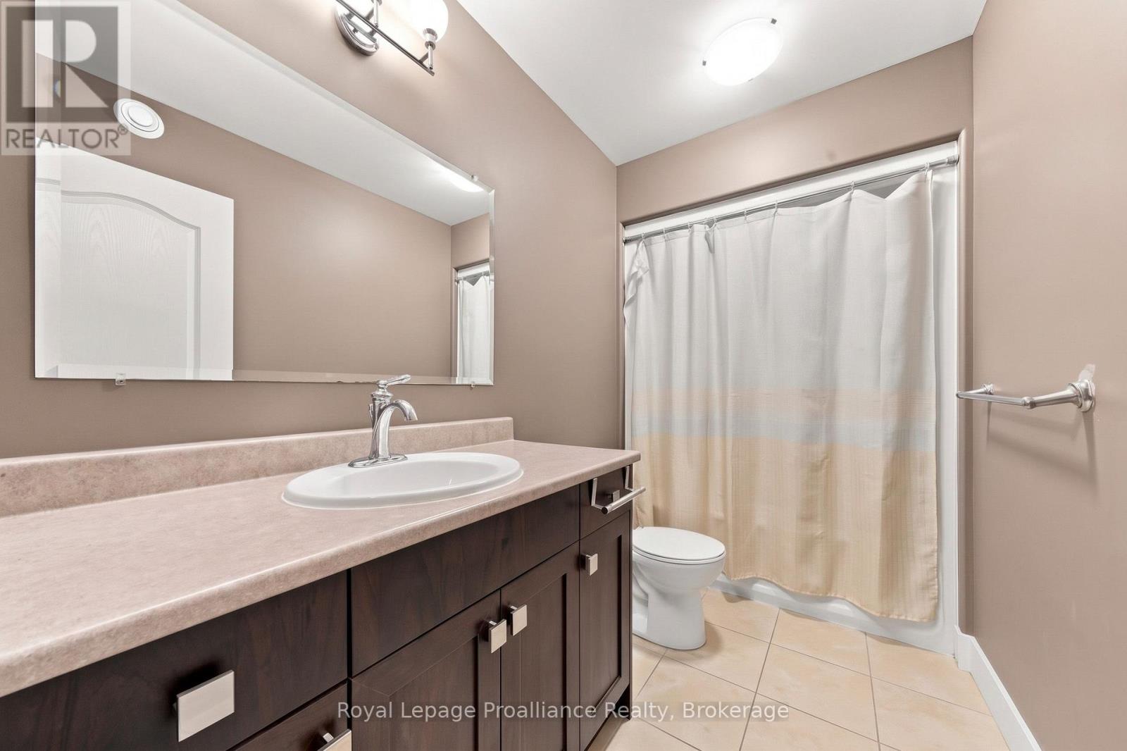 56 CAVENDISH DRIVE - 15