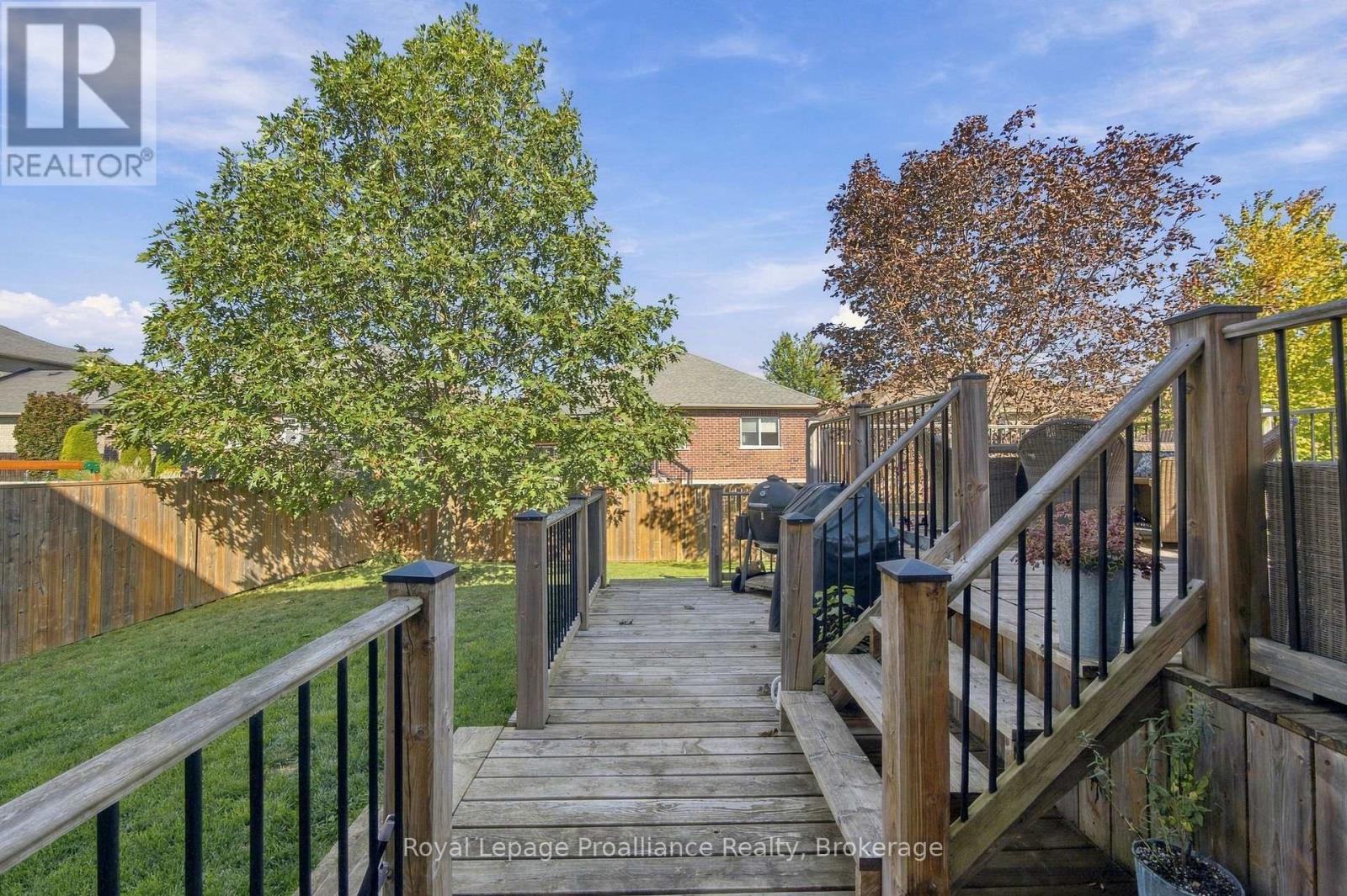 56 CAVENDISH DRIVE - Image 22