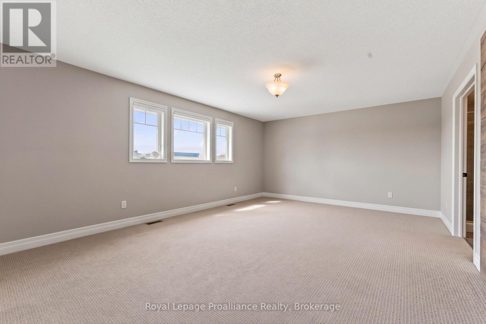 56 CAVENDISH DRIVE - 9