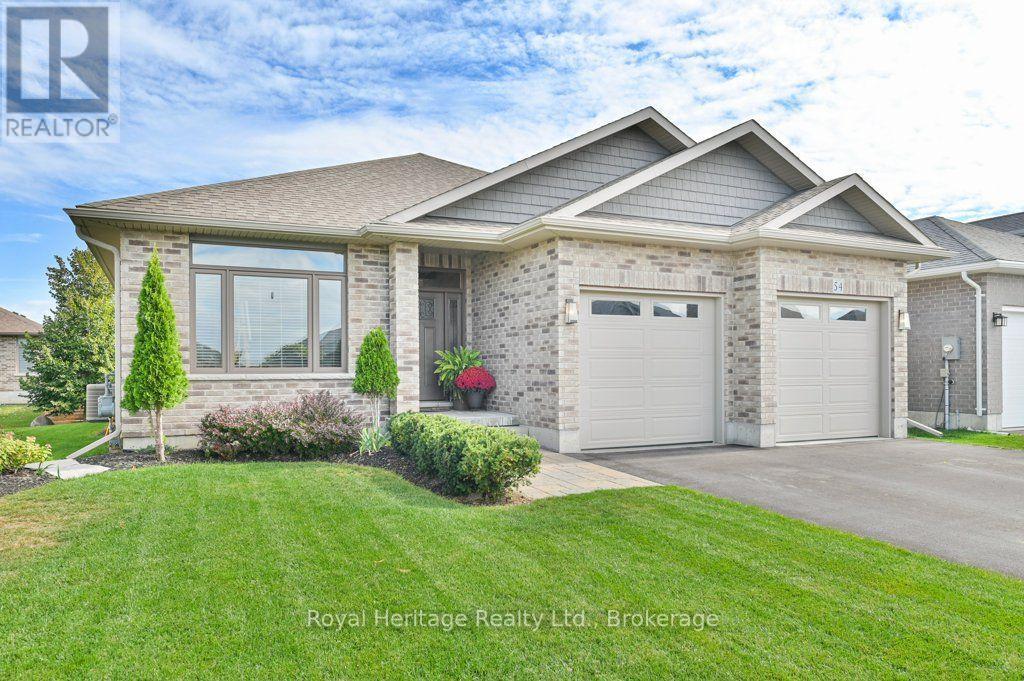 54 Hummingbird Drive, Belleville, ON