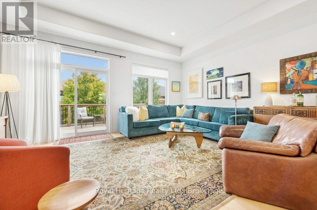 54 HUMMINGBIRD DRIVE - 20