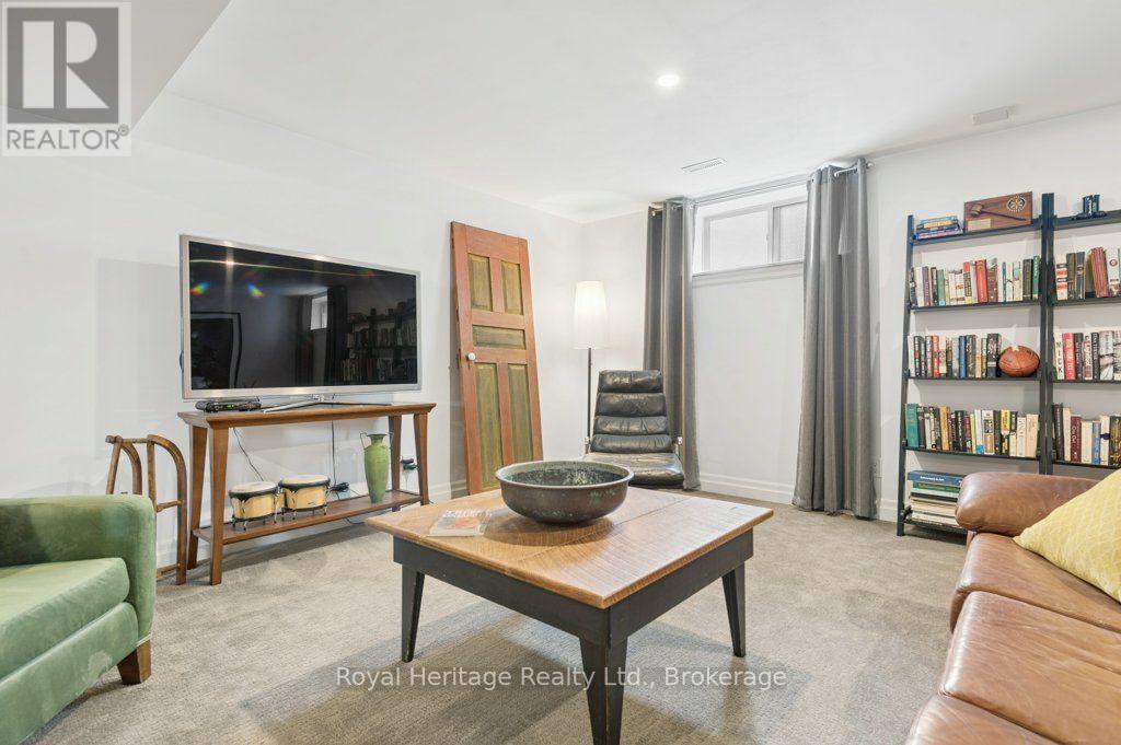54 Hummingbird Drive, Belleville, ON photo 34