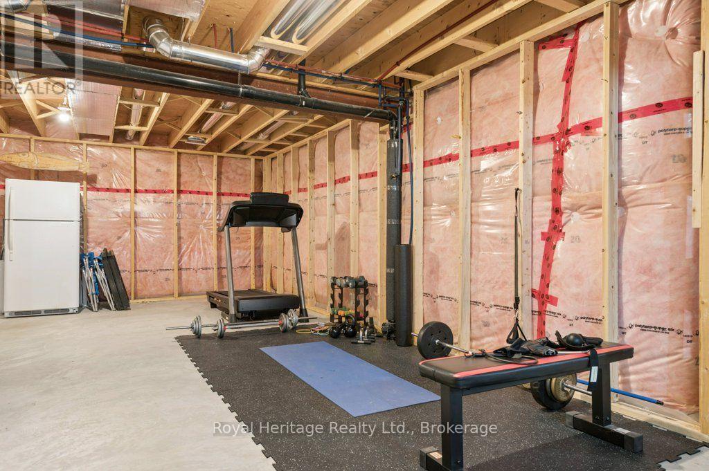 54 Hummingbird Drive, Belleville, ON photo 38