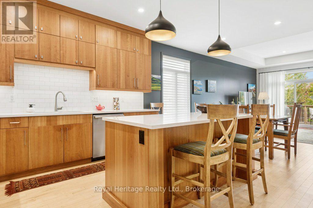 54 Hummingbird Drive, Belleville, ON photo 8