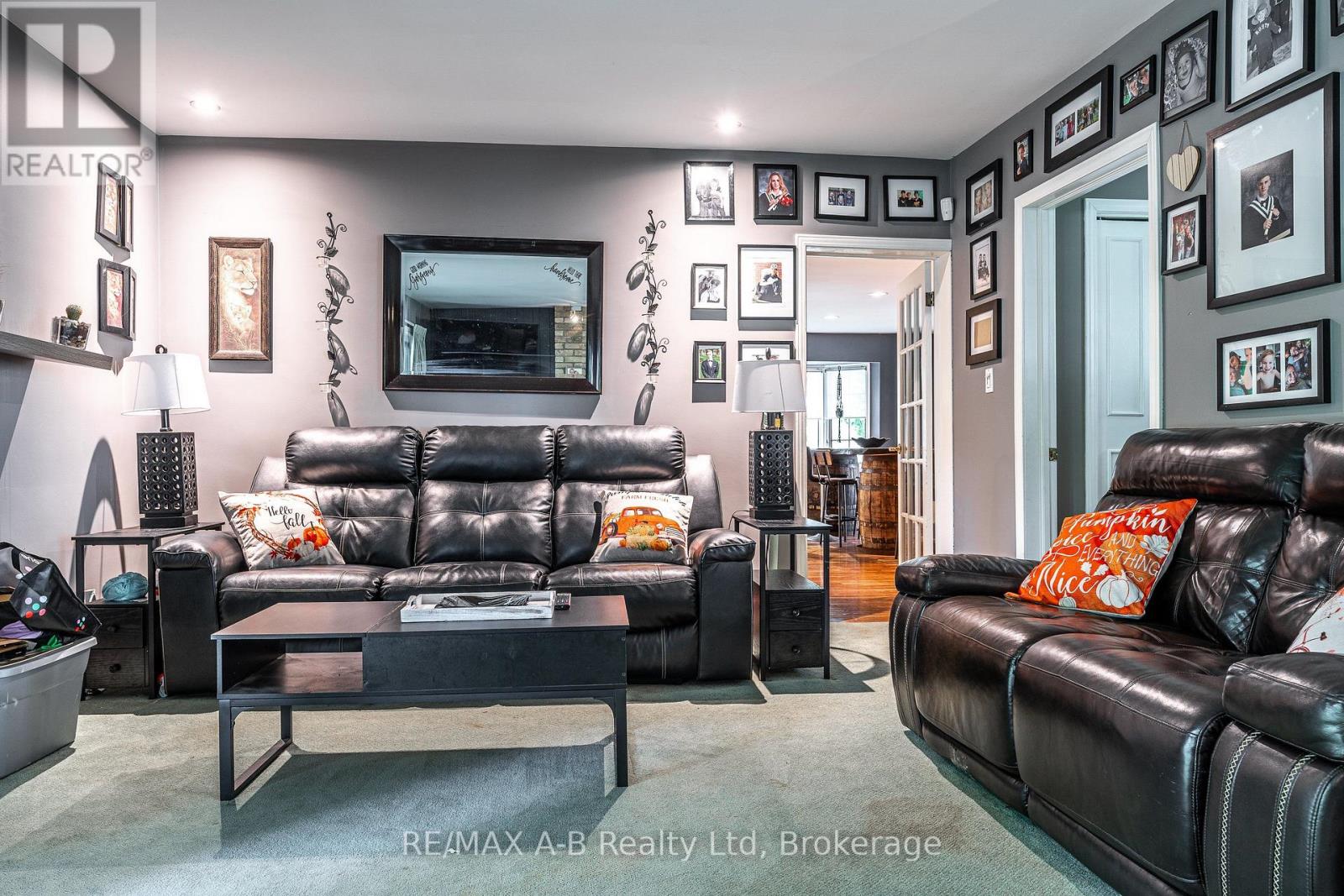 4811 Whalen Line — photo 39