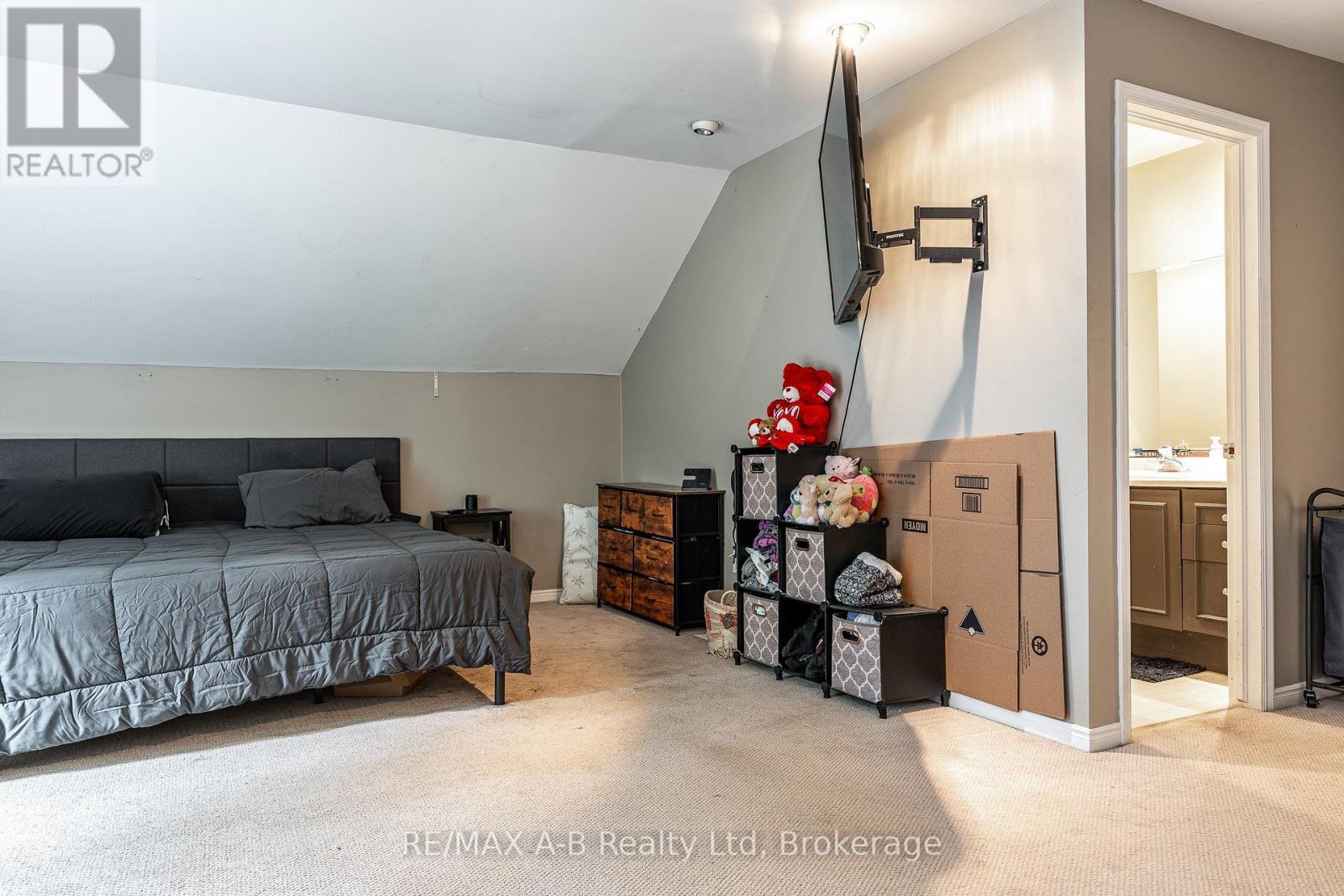 4811 Whalen Line — photo 42