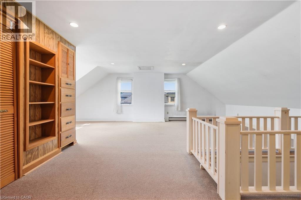 32 WENTWORTH Avenue - Image 27