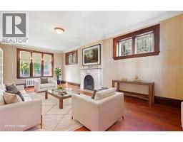 Family room - 32 Wentworth Avenue, Cambridge, ON N1S1G6 Photo 6