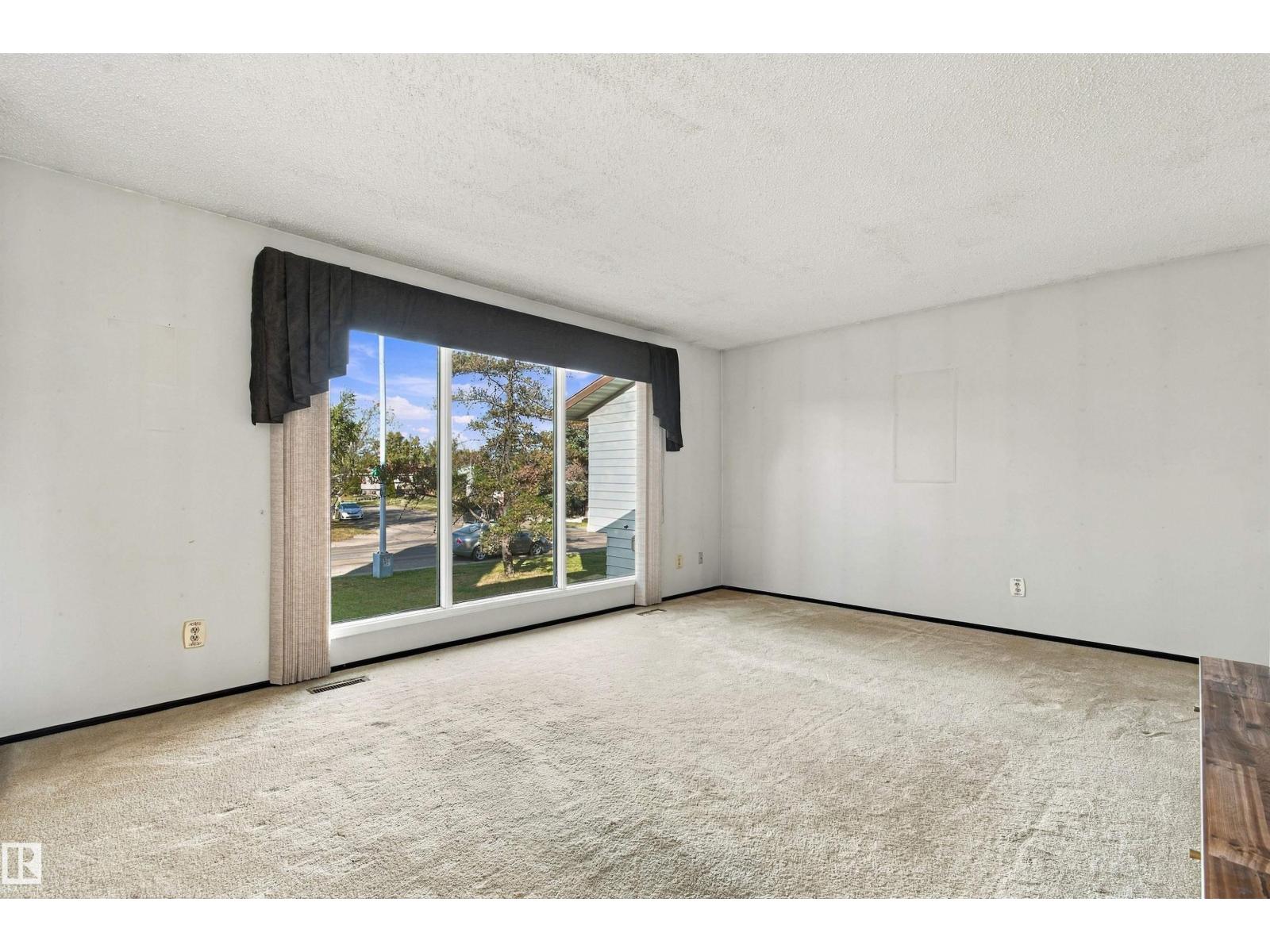 3143 78 ST NW - 12